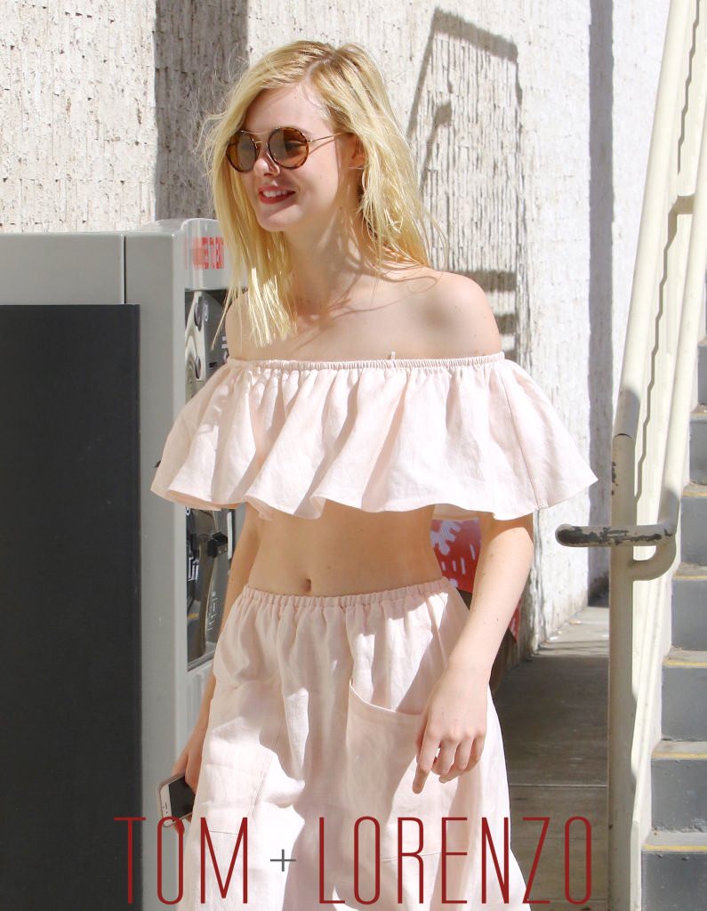 Elle-Fanning-GOTS-Hollywood-WOWPTS-Street-Style-Tom-Lorenzo-Site (1)