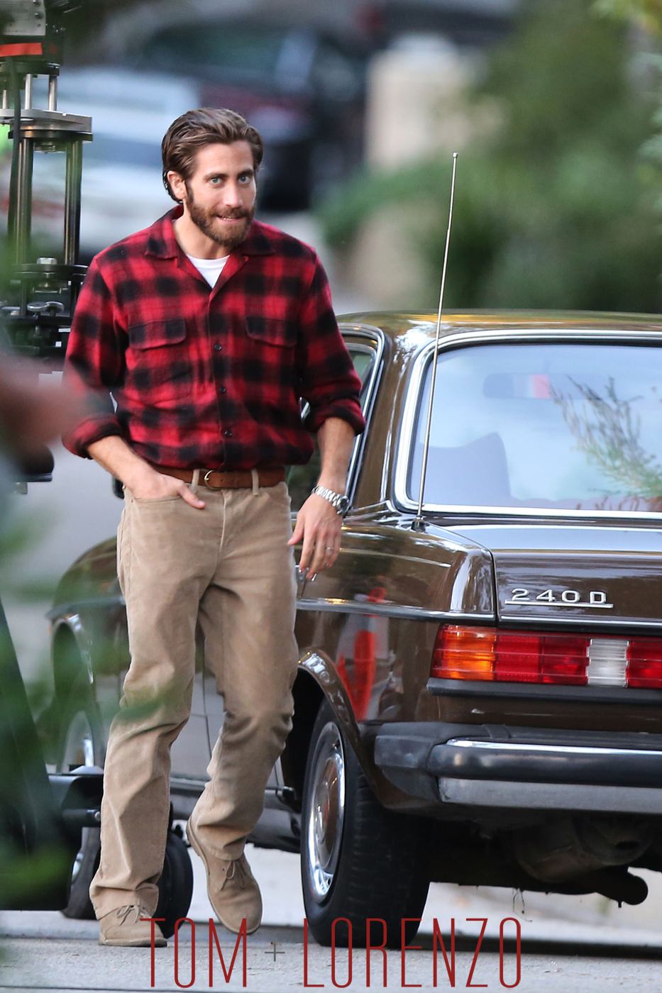 Jake-Gyllenhaal-Movie-Set-Nocturnal-Animals-Tom-Lorenzo-Site (1)