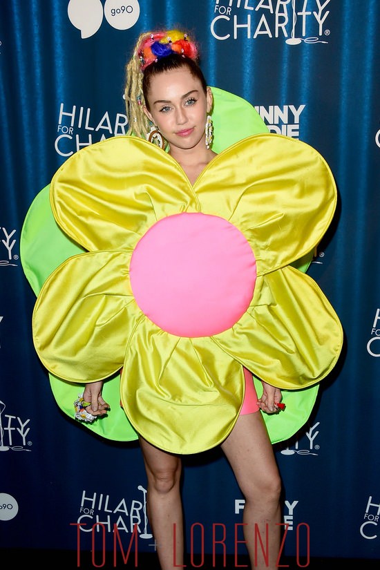 Miley-Cyrus-James-Franco-Bar-Mitzvah-Hilarity-Charity-Fashion-Agatha-Ruiz-Prada-Tom-Lorenzo-Site (2)