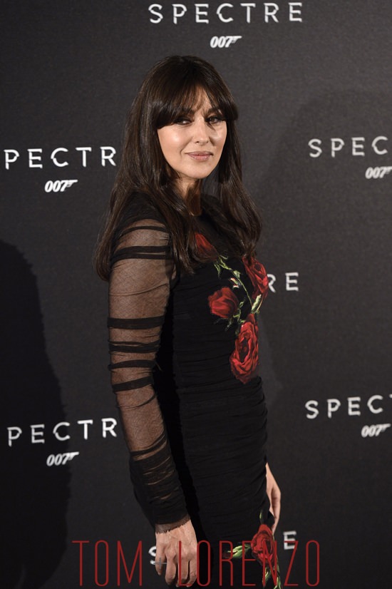 Monica-Bellucci-Spectre-Madrid-Premiere-Photo-Call-Fashion-Dolce-Gabbana-Tom-Lorenzo-Site (3)