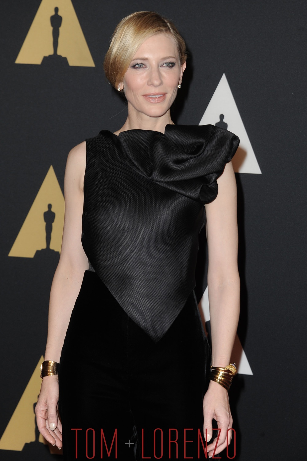Cate-Blanchett-2015-Governors-Awards-Red-Carpet-Fashion-Armani-Prive-Tom-Lorenzo-Site (1)