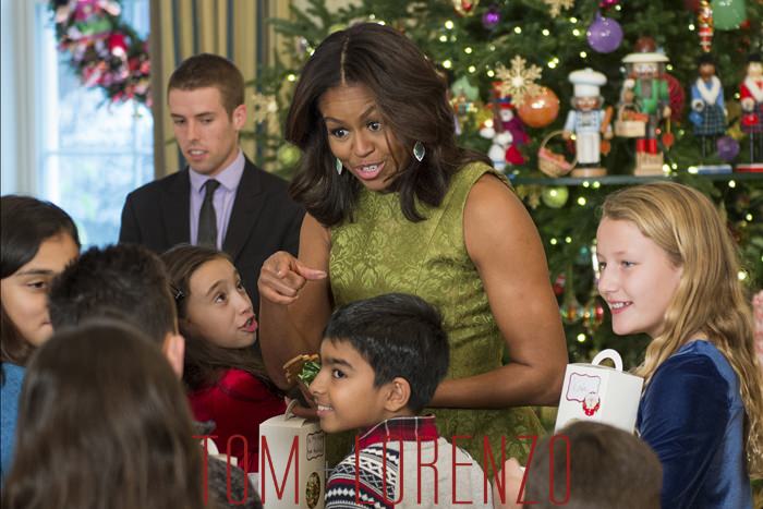 Michelle-Obama-White-House-Christmas-Decorations-2015-Fashion-Michael-Kors-Tom-Lorenzo-Site (2)