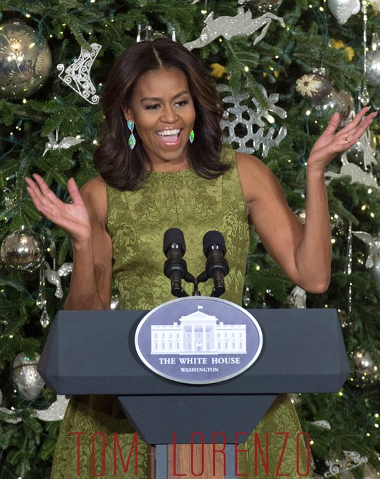 Michelle-Obama-White-House-Christmas-Decorations-2015-Fashion-Michael-Kors-Tom-Lorenzo-Site (5)