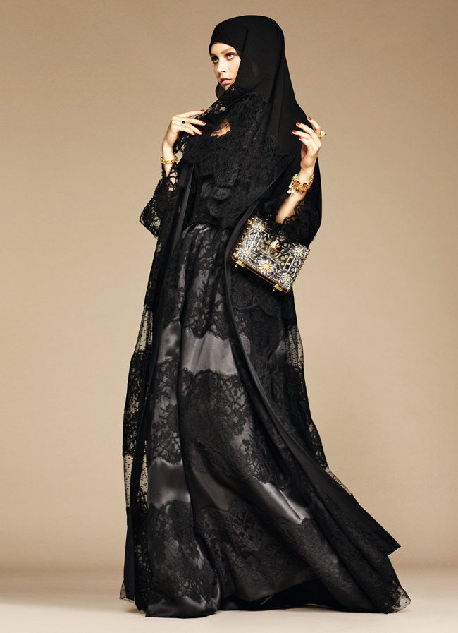 Dolce-Gabbana-Hijab-Abaya-Collection-Fashion-Tom-Lorenzo-Site (19)