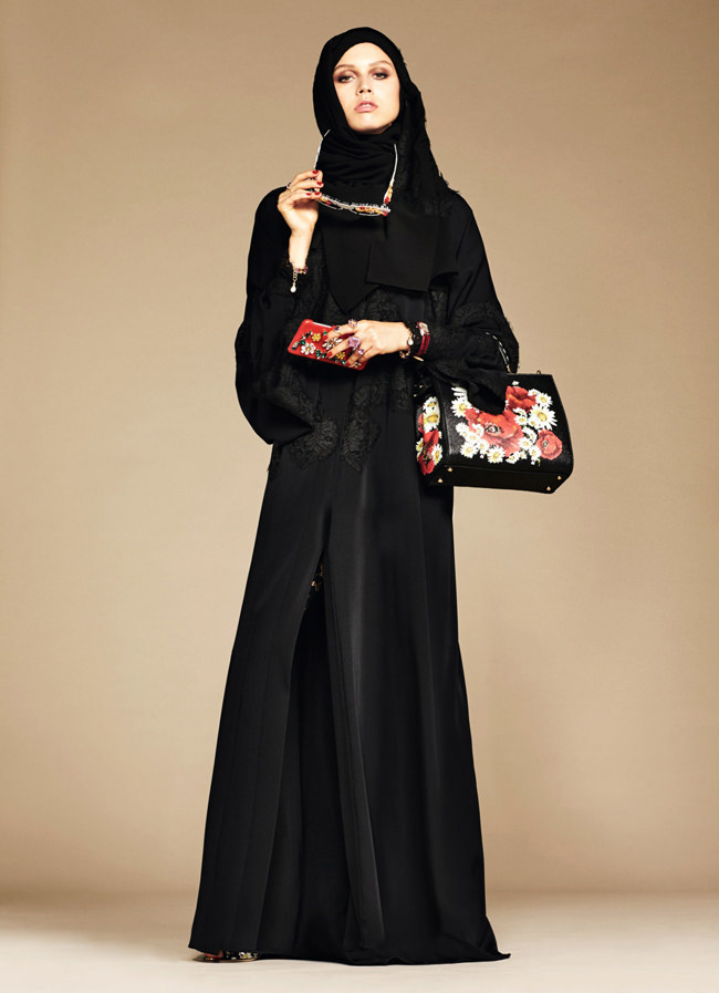 Dolce-Gabbana-Hijab-Abaya-Collection-Fashion-Tom-Lorenzo-Site (4)