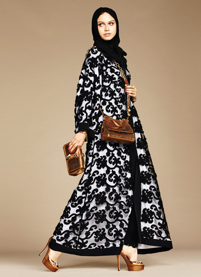 Dolce-Gabbana-Hijab-Abaya-Collection-Fashion-Tom-Lorenzo-Site (7)