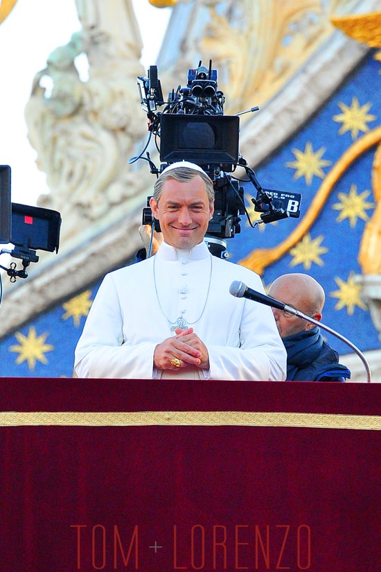 Jude-Law-TV-Set-HBO-The-Young-Pope-Tom-Lorenzo-Site (10)