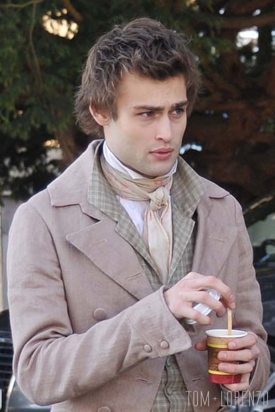 Douglas-Booth-Movie-Set-A-Storm-In-The-Stars-Tom-Lorenzo-Site (5)