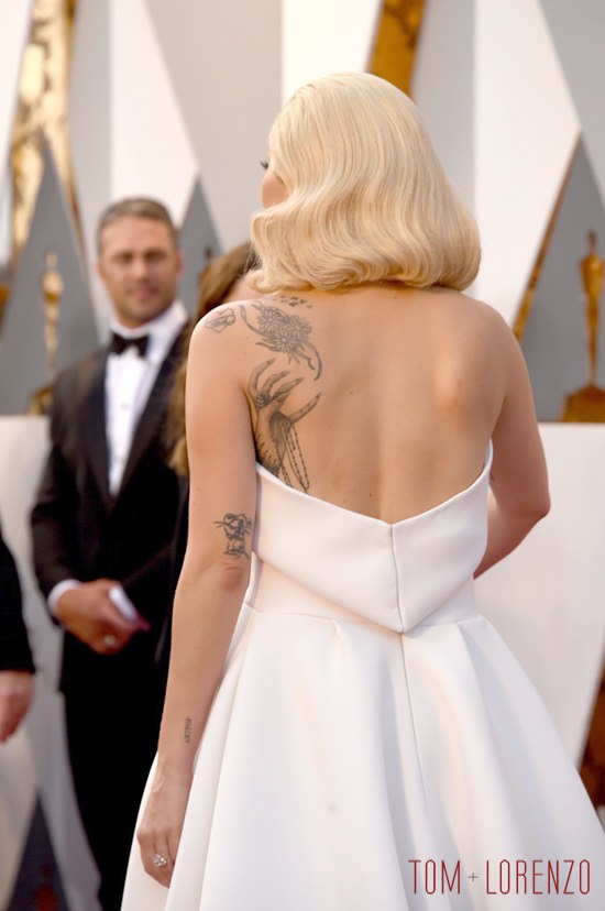Lady-Gaga-Oscars-2016-Red-Carpet-Fashion-Brandon-Maxwell-Tom-Lorenzo-Site (9)