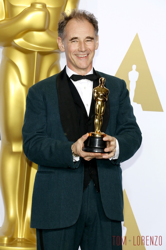 Mark-Rylance-Oscars-2016-Red-Carpet-Fashion-Tom-Lorenzo-Site (2)