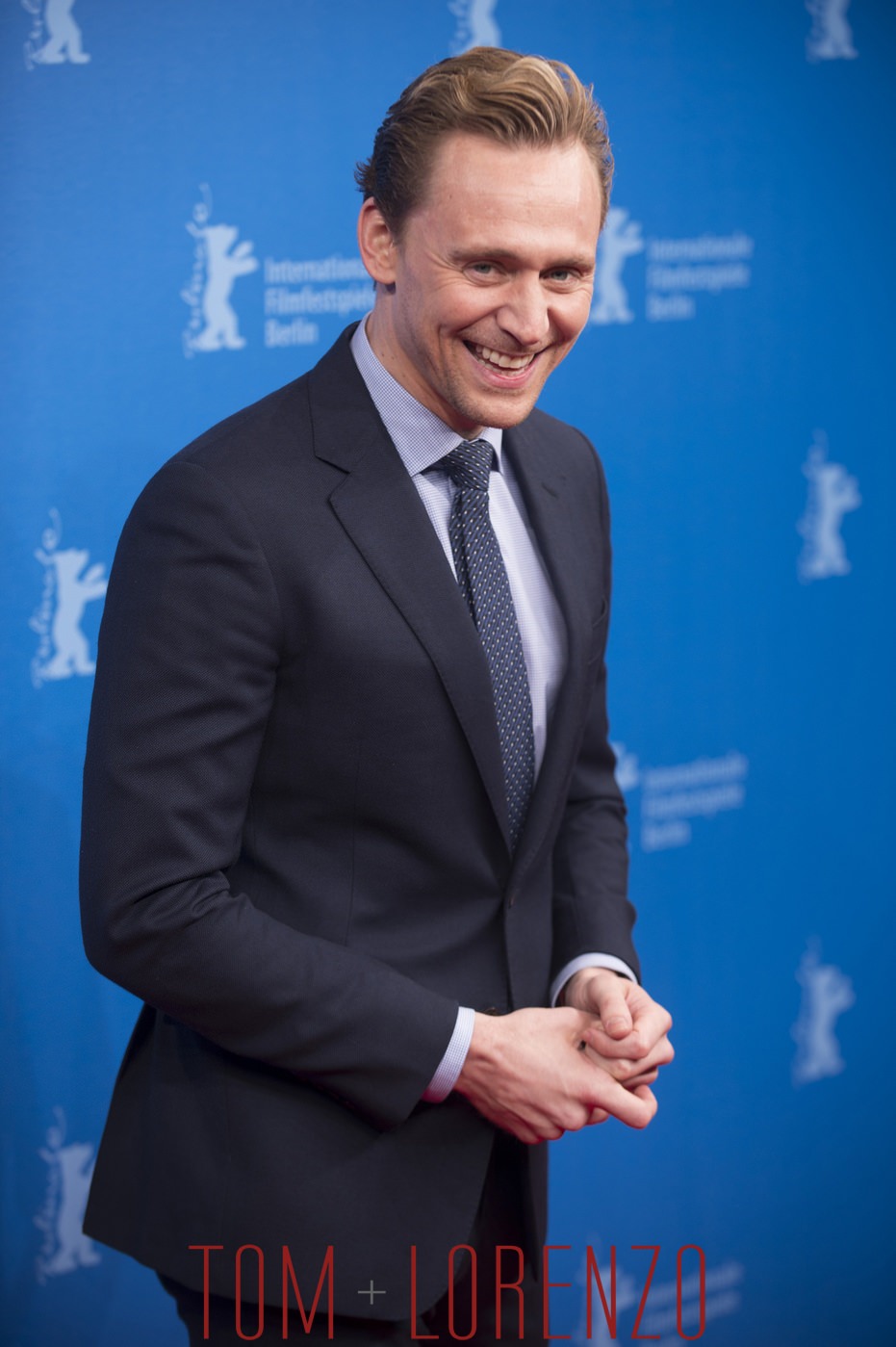 Tom-Hiddleston-Night-Manager-Berlinale-Festival-Movie-Premiere-Red-Carpet-Fashion-Ralph-Lauren-Tom-Lorenzo-Site (1)