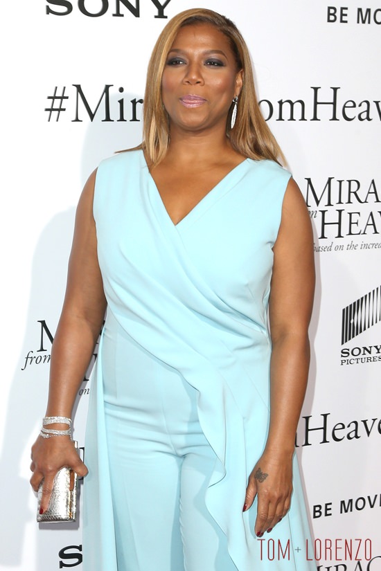 Queen-Latifah-Miracles-from-Heaven-Movie-Premiere-Red-Carpet-Fashion-Escada-Tom-Lorenzo-Site (4)