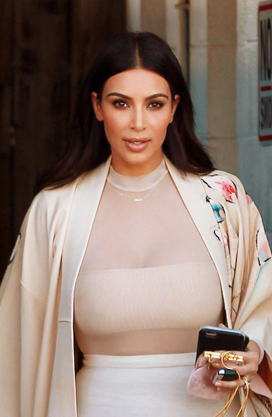 Kim-Kardashian-GOTS-NCOWEC-Street-Style-Fashion-Tom-Lorenzo-Site (5)