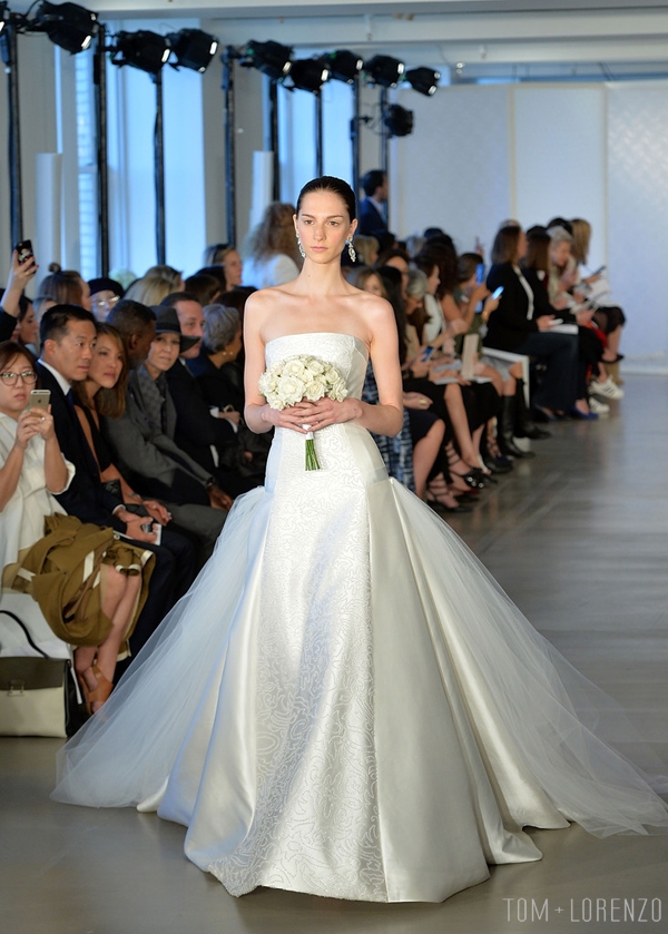 oscar de la renta fall 2017 bridal