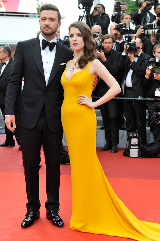Anna-Kendrick-Justin-Timberlake-Cannes-Film-Festival-Red-Carpet-Fashion-Stella-McCarney-Tom-Lorenzo-Site (7)