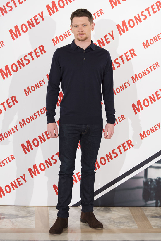 Jack-O-Connell-Jodie-Foster-Money-Monster-Madrid-Photocall-Red-Carpet-Fashion-Joise-Natori-Tom-Lorenzo-Site (2)