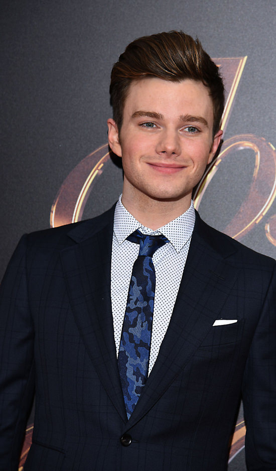 Chris-Colfer-Absolutely-Fabulous-The-Movie-Red-Carpet-Fashion-Tom-Lorenzo-Site (3)