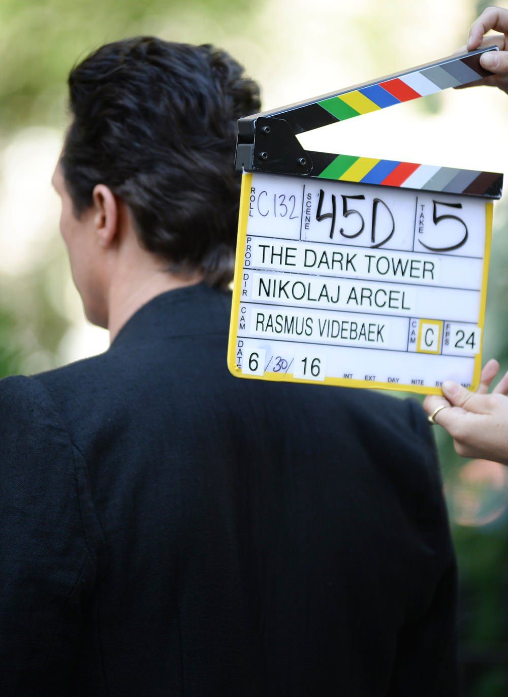 Matthew-McConaughey-Idris-Elba-The-Dark-Tower-Movie-Set-Tom-Lorenzo-Site-(1B)