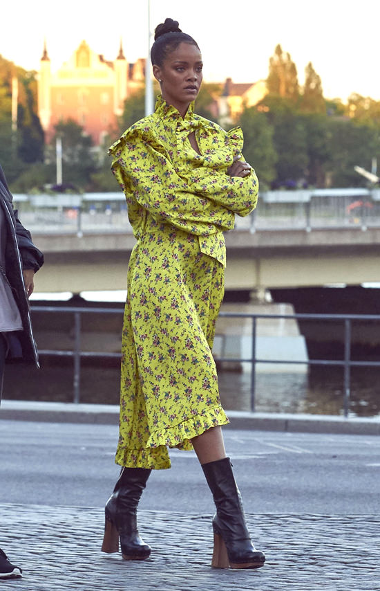 Rihanna-GOTS-Stockholm-Street-Style-Fahsion-Vetements-Tom-Lorenzo-Site (5)