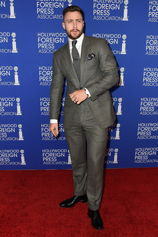 Aaaron-Taylor-Johnson-HHPA_Grants-Banquet-Red-Carpet-Fashion-Tom-Ford-Tom-Lorenzo-Site (4)