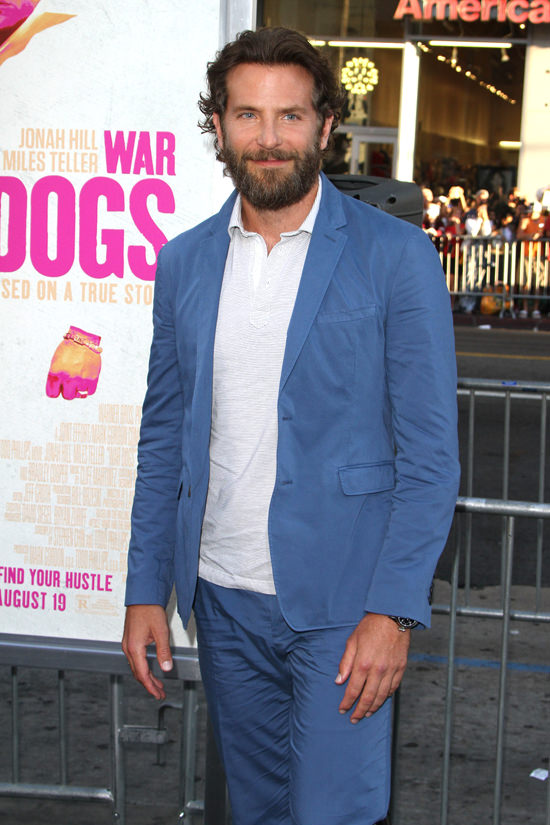 War-Dogs-Los-Angeles-Movie-Premiere-Miles-Teller-Josh-Bradley-Cooper-Red-Carpet-Fashion-Tom-Lorenzo-Site (6)