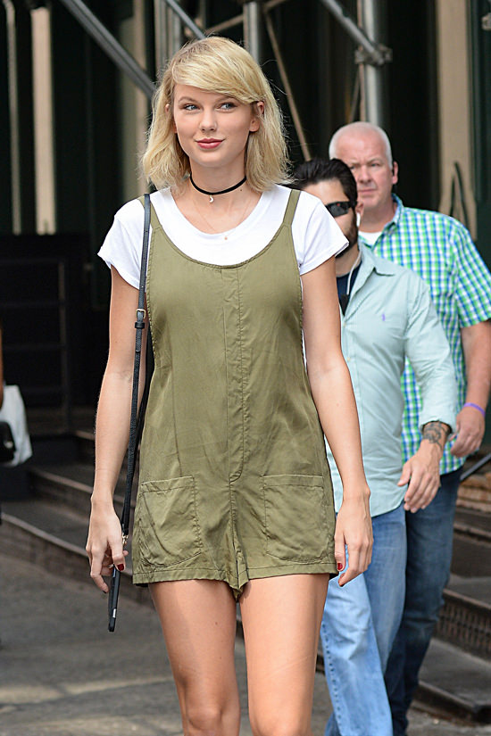 Taylor-Swift-GOTSNYC-Street-Style-Fashion-Bishop-Young-Saint-Laurent-Tom-Lorenzo-Site (3)