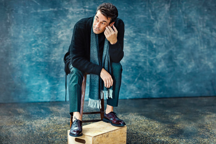 jon-hamm-mad-men-keeping-up-with-the-joneses-mr-porter-the-journal-style-guide-editorial-tom-lorenzo-site-8