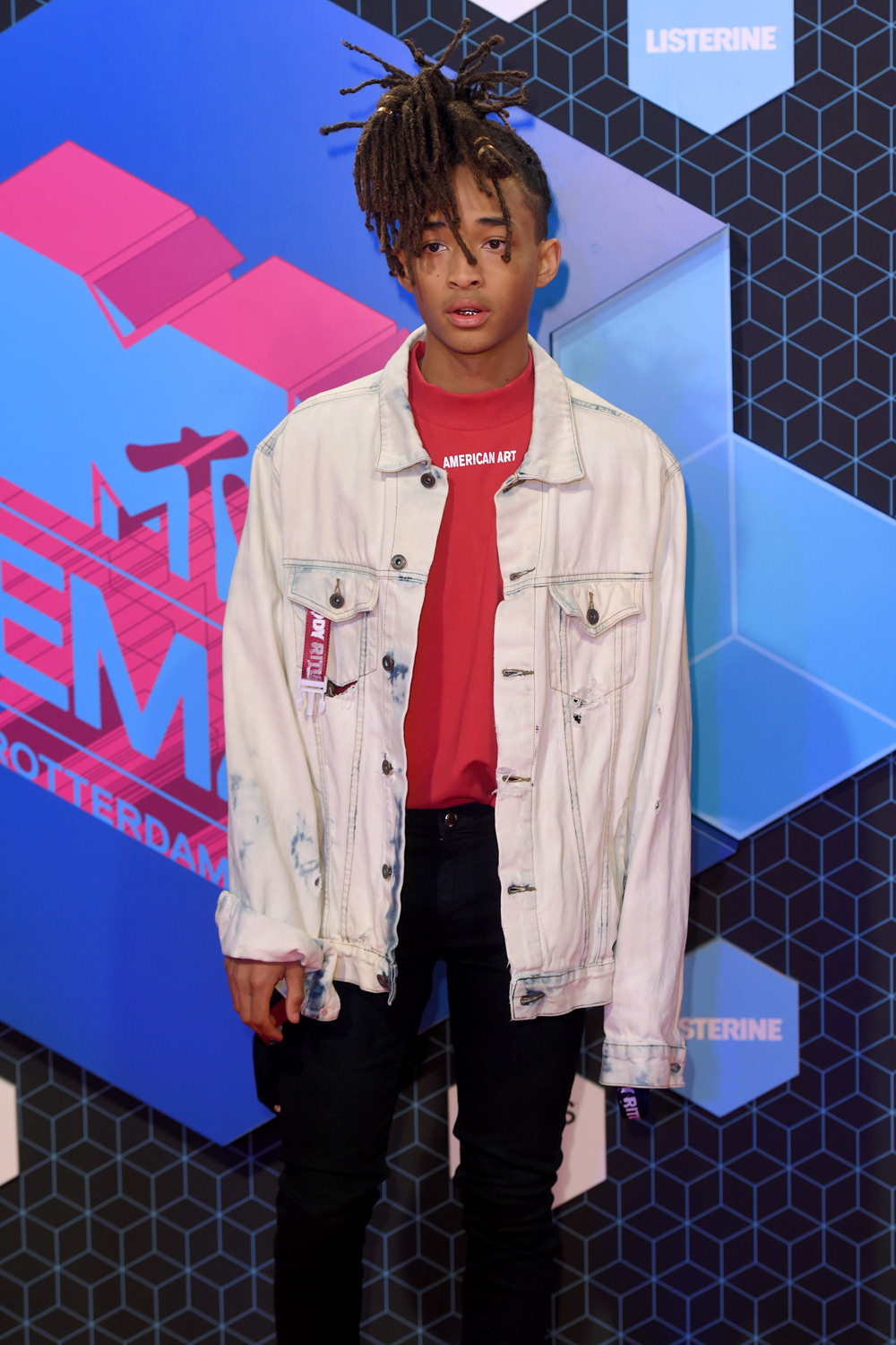 Jaden Smith Becomes Unexpectedly Relatable at the MTV EMAs ...