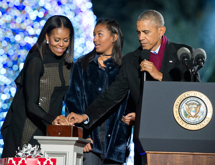 michelle-obama-first-lady-national-christmas-tree-lighting-fashion-tom-lorenzo-site-3