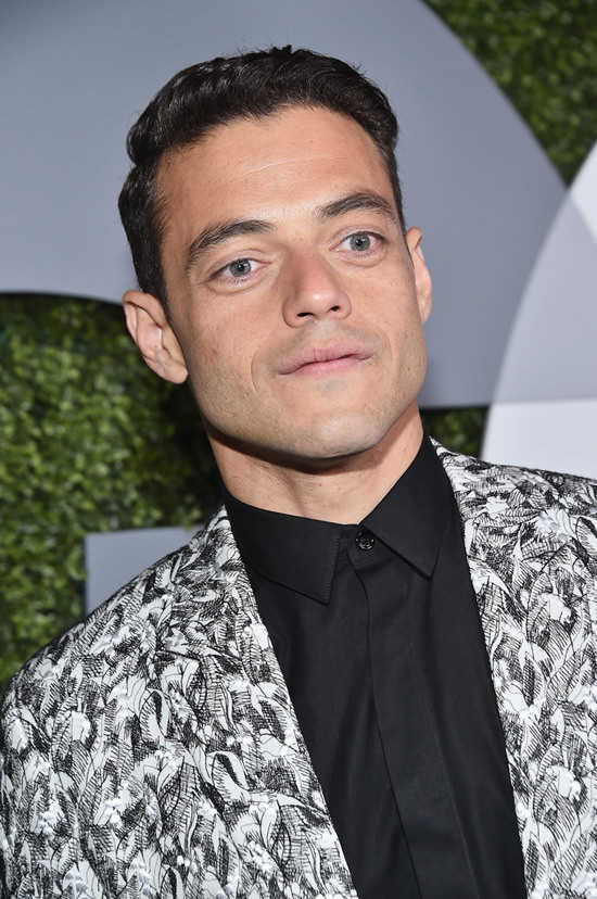 rami-malek-2016-gq-men-of-the-year-party-red-carpet-fashion-dior-homme-tom-lorenzo-site-3