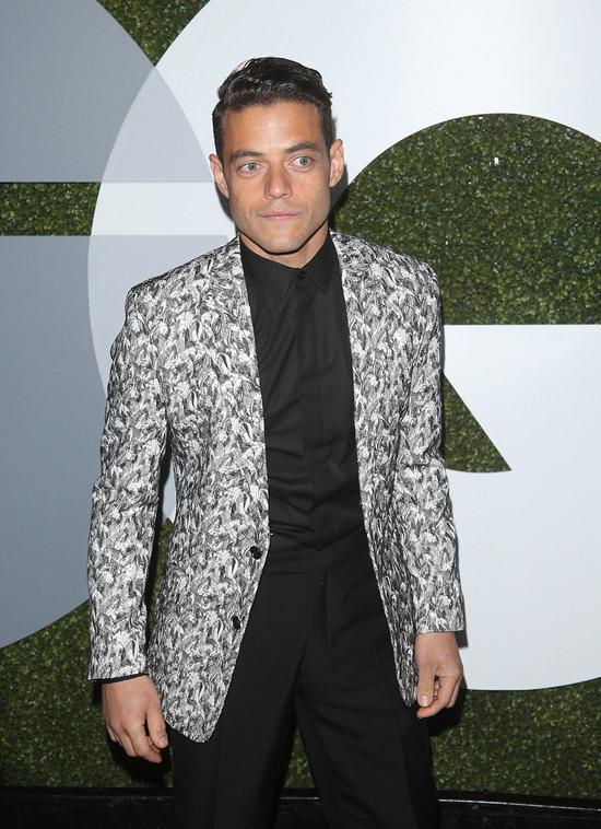 rami-malek-2016-gq-men-of-the-year-party-red-carpet-fashion-dior-homme-tom-lorenzo-site-4