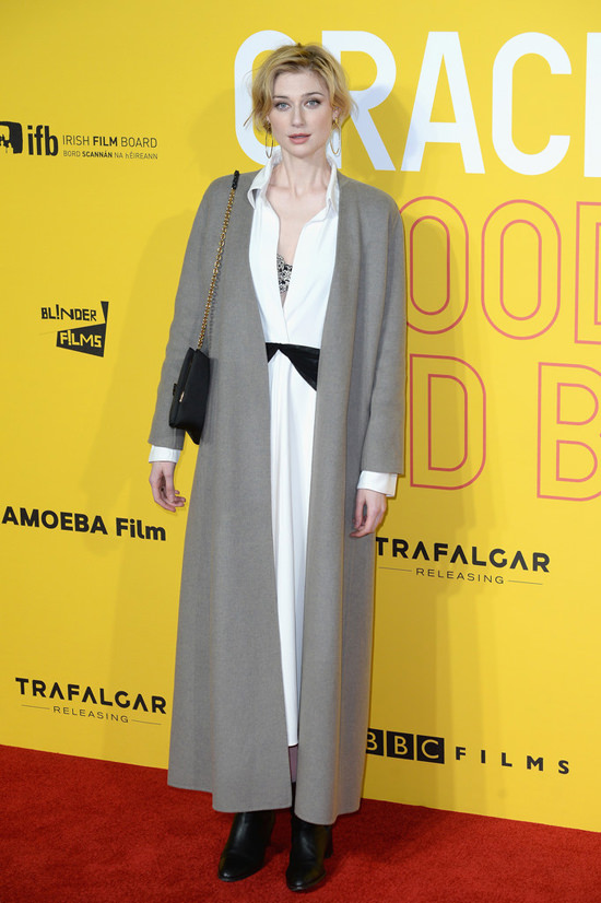 Elizabeth Debicki Serves Up Jedi Chic | Tom + Lorenzo