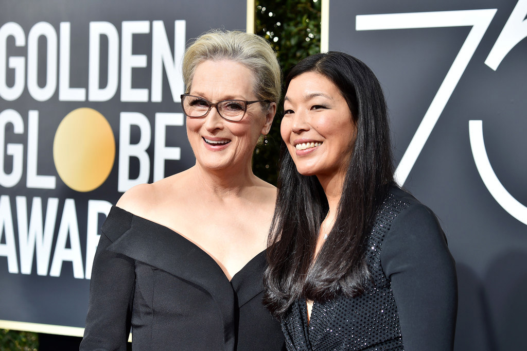 Meryl-Streep-Ai-jen-Poo-Golden-Globes-20