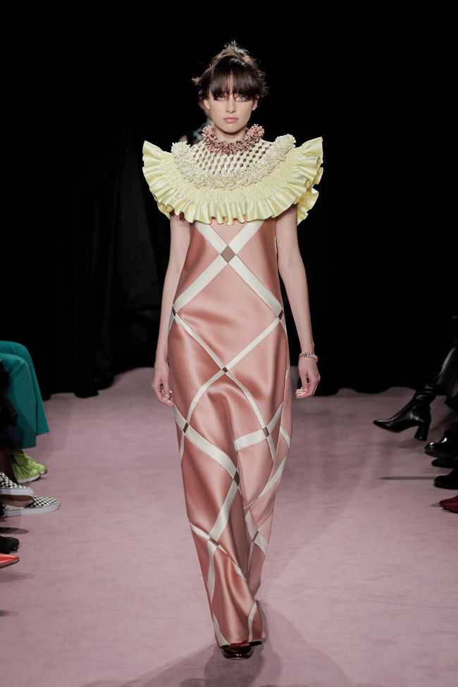 Viktor Rolf Spring 2018 Couture Collection - Vogue 36 Viktor Rolf Spring 2018 Couture Collection - Vogue 85