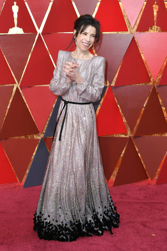 Oscars 2018 Red Carpet Report: Sally Hawkins Sticks to Her Preferences ...