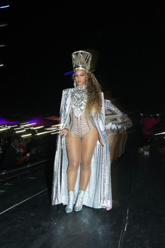 beyonce balmain coachella