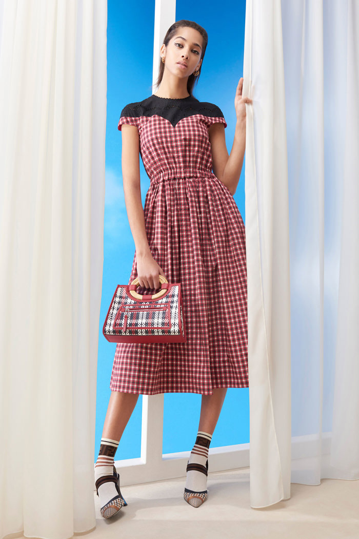 Emmy-Rossum-2018-Sports-Humanitarian-AWards-Red-Carpet-Fashion-Fendi