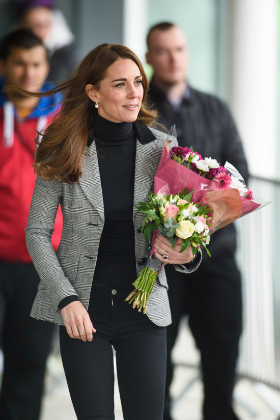 Casual-Kate-Middleton-Catherine-Duchess-Cambridge,-Princess-in