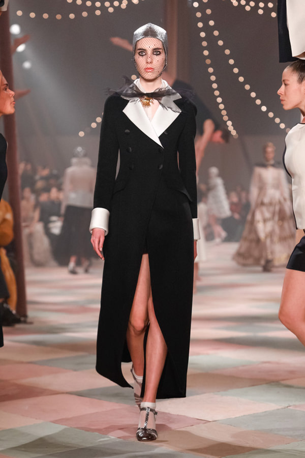 Christian-Dior-Spring-2019-Couture-Collection-Paris-Fashion-Week ...