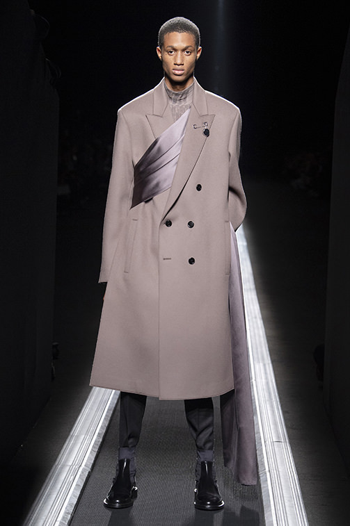 Dior homme shop runway 2019