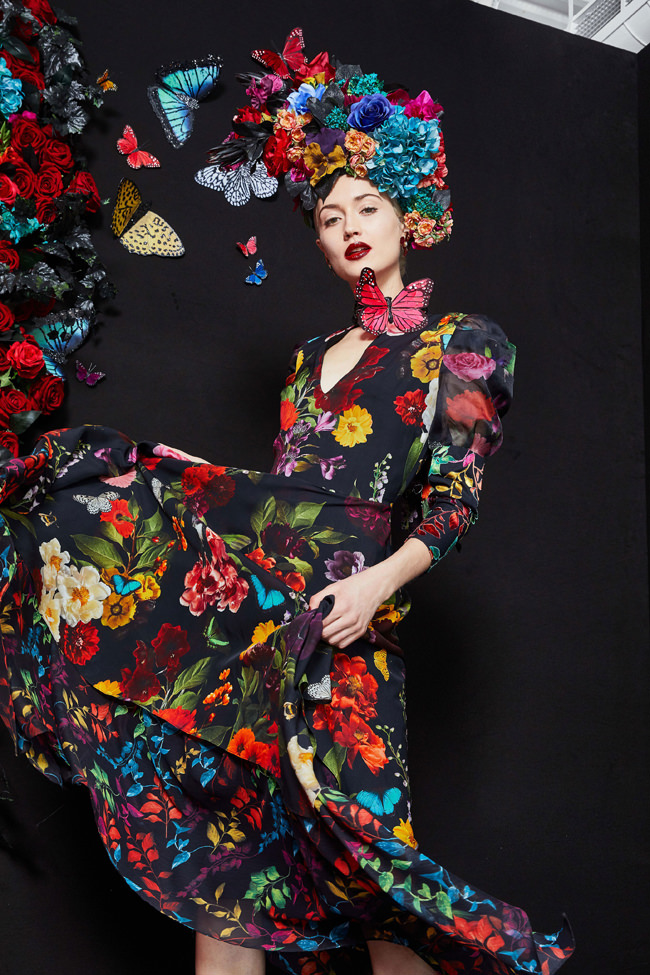 New York Fashion Week: Alice + Olivia Fall 2019 Collection - Tom + 