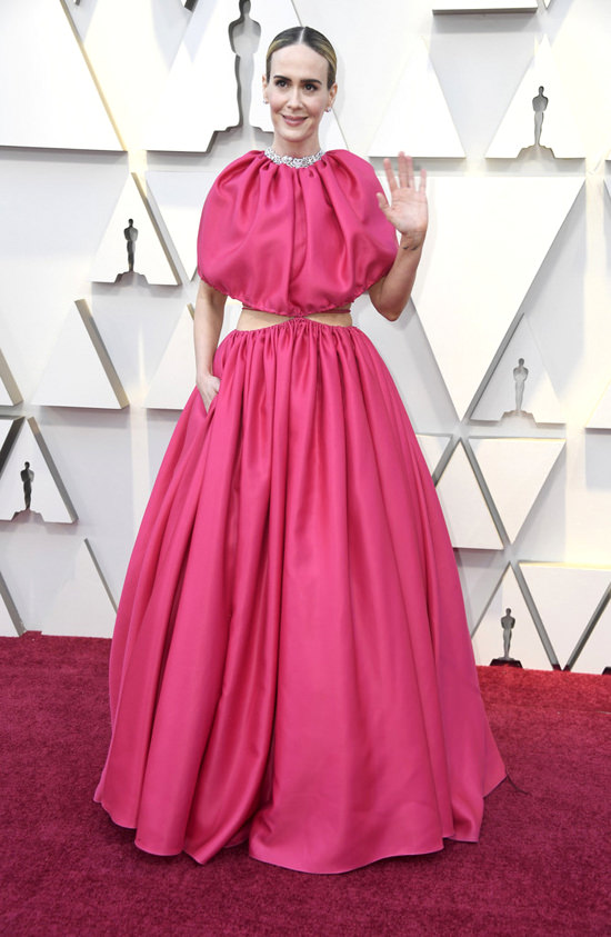 Sarah-Paulson-Oscars-2019-Red-Carpet-Fashion-Brandon-Maxwell-Tom-Lorenzo-Site  (2) - Tom + Lorenzo