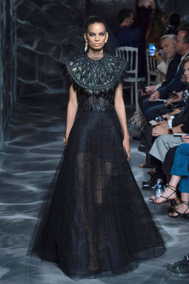 Christian Dior Show Haute Couture Fall-Winter 2019-2020 for Paris ...