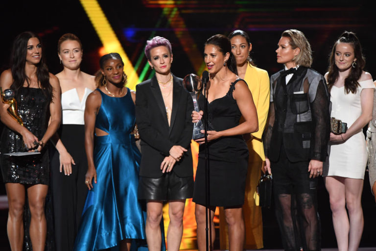 Sandra Bullock Presents Best Team Award to the U.S. Women's Soccer Team