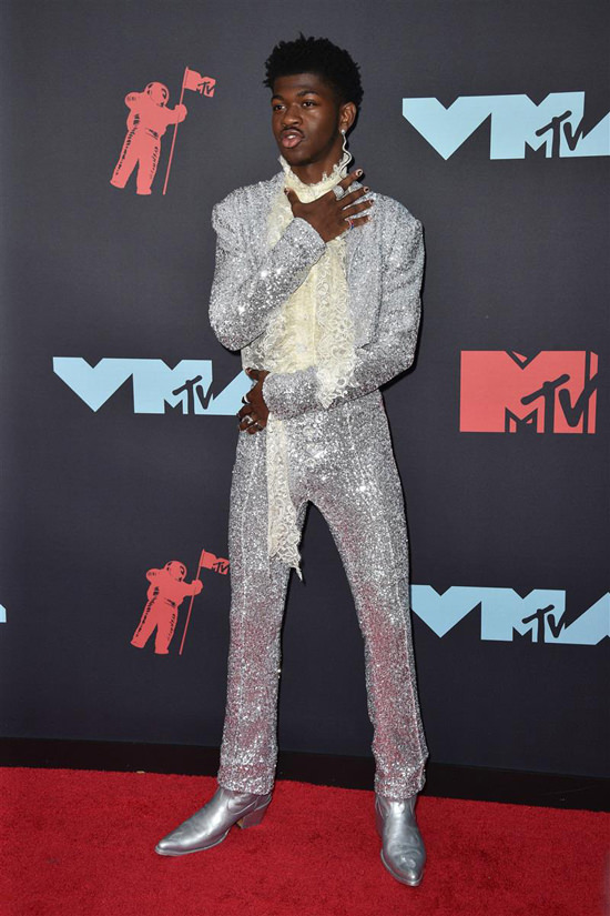 VMAs 2019: Lil Nas X Takes a Victory Lap in High Style - Tom + Lorenzo