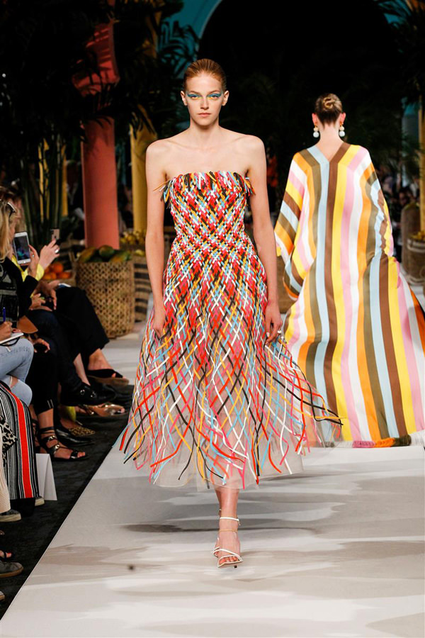 Golden Circle Ford >> New York Fashion Week: Oscar de la Renta Spring 2020 ... Golden Circle Ford >> New York Fashion Week: Oscar de la Renta Spring 2020 ...