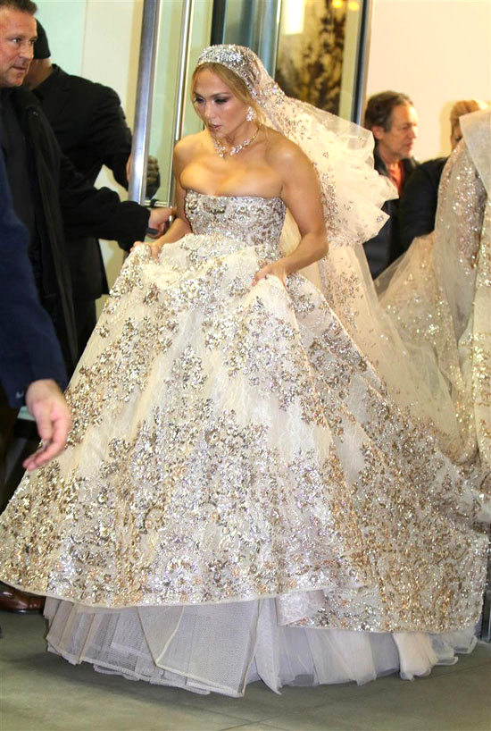Jennifer Lopez in a Zuhair Murad Couture Wedding Gown on