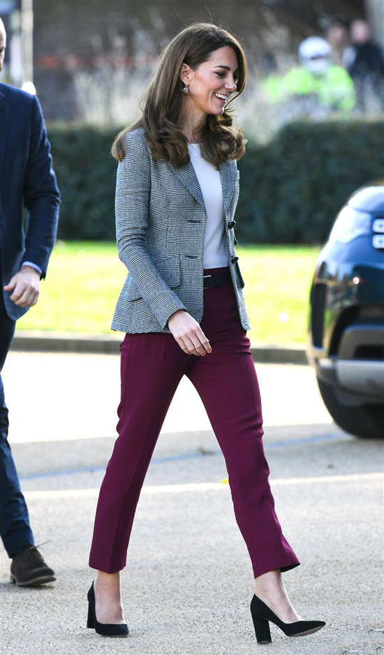 Casual-Kate-Middleton-Catherine-Duchess-Cambridge,-Princess-in