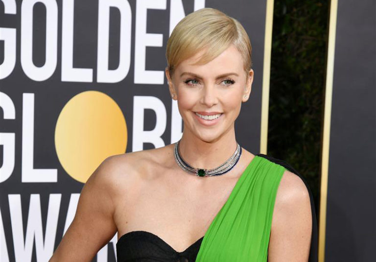 Golden Globes 2020 Charlize Theron in Dior Tom + Lorenzo