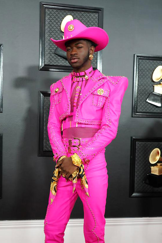 Lil Nas X Wears a Neon Versace Look & More Men in Pink at the 2020 Grammy  Awards